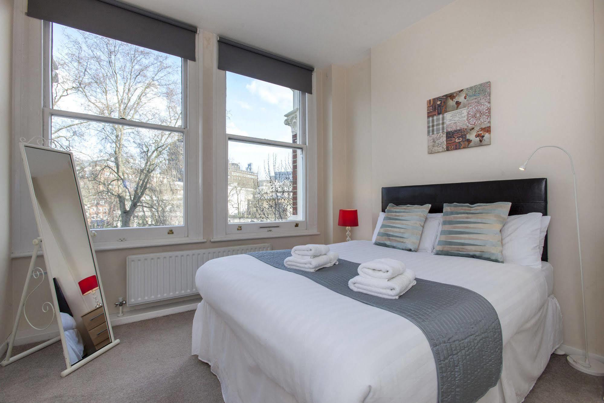 Club Living - Barbican Apartments London Exterior foto