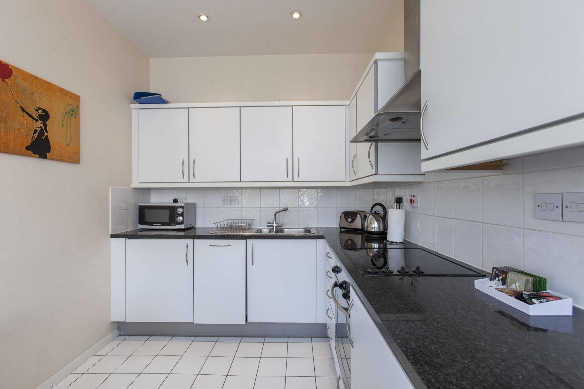 Club Living - Barbican Apartments London Exterior foto